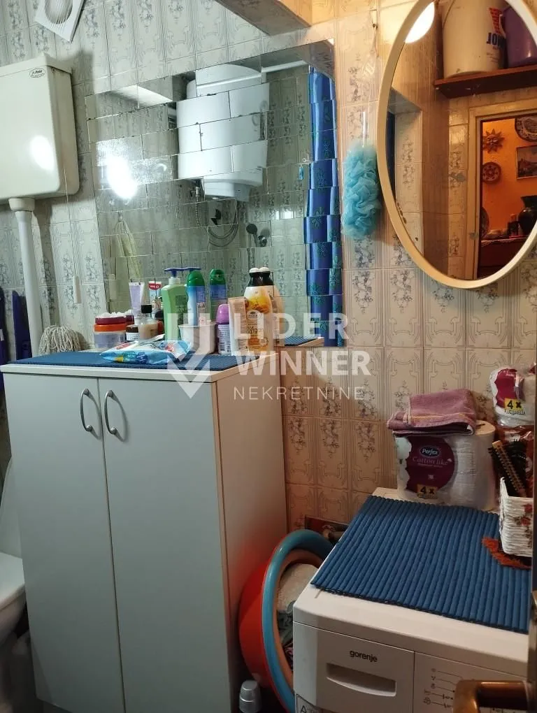 Prodaja, dvosoban stan, 50m², Uciteljsko Naselje, Zvezdara Sve Podlokacije