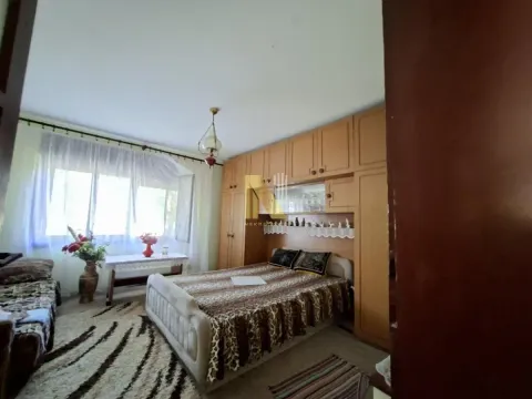 Prodaja, kuća, 200m², Rumenka, Novi Sad Sve Podlokacije - image 6