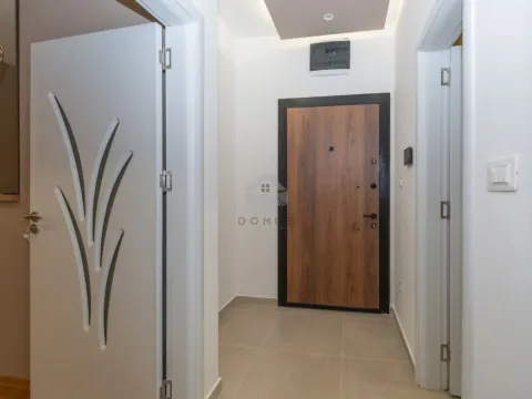 Prodaja, jednosoban stan, 46m², Zabjelo, Podgorica - image 11