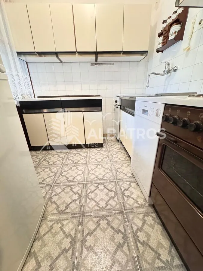 Prodaja, dvosoban stan, 77m², Centar, Bar