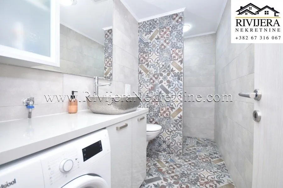 Prodaja, jednosoban stan, 48m², Savina, Herceg Novi