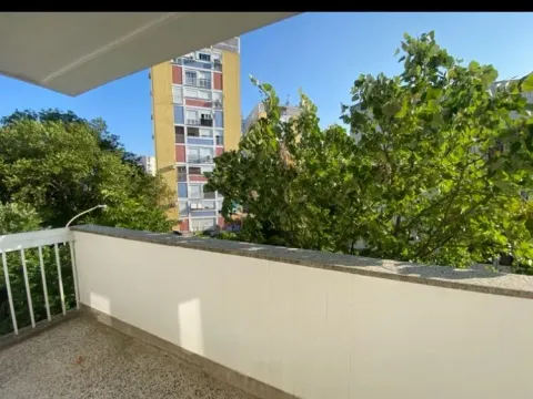 Izdavanje, poslovni prostor, 90m², Centar, Podgorica - image 5