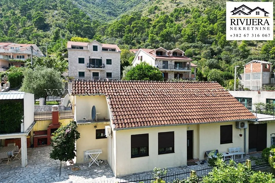 Sale, house, 77m², Prčanj, Kotor