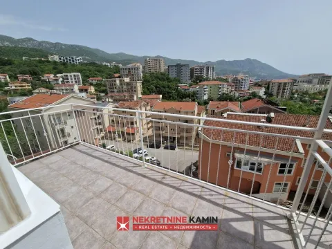 Prodaja, jednosoban stan, 54m², Bečići, Budva - image 1