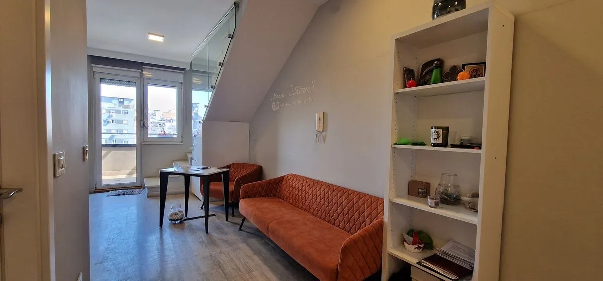Prodaja, stan, 118m², Đeram Pijaca, Beograd