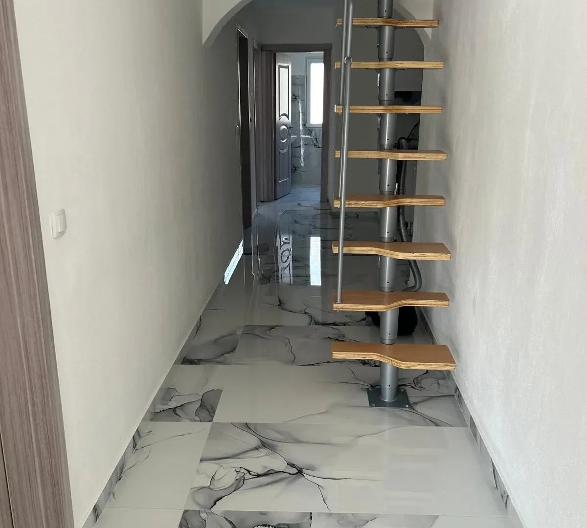 Rent, three bedroom apartment, 80m², Radanovići, Kotor