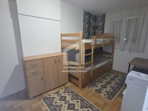 Izdavanje, dvosoban stan, 43m², Centar, Podgorica - image 17