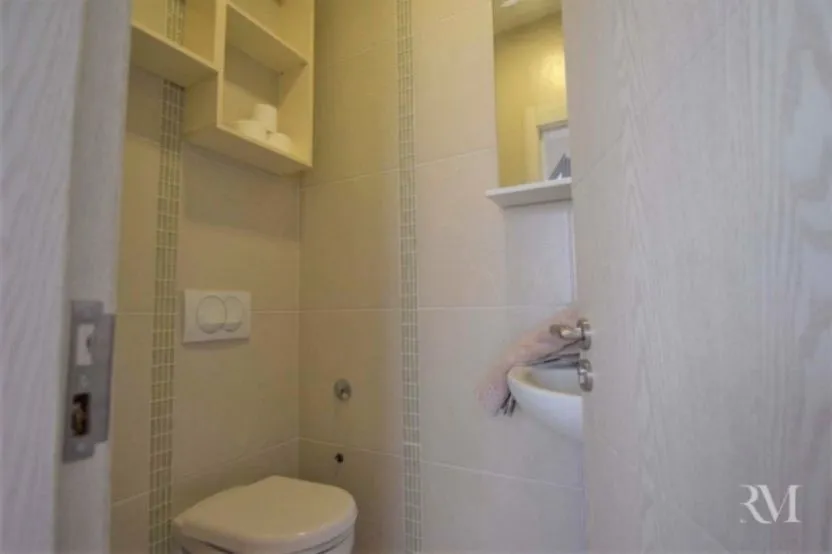 Sale, house, 220m², Kavač, Kotor