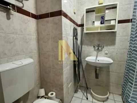 Izdavanje, jednosoban stan, 40m², Betanija, Novi Sad Sve Podlokacije - image 10