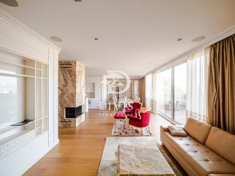 Sale, four bedroom apartment, 330m², Južni Bulevar, Vračar Sve Podlokacije - image 9