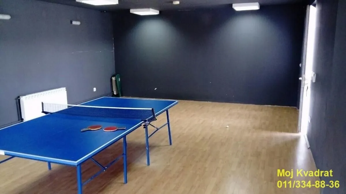 Rent, office space, 216m², Čačak, Srbija