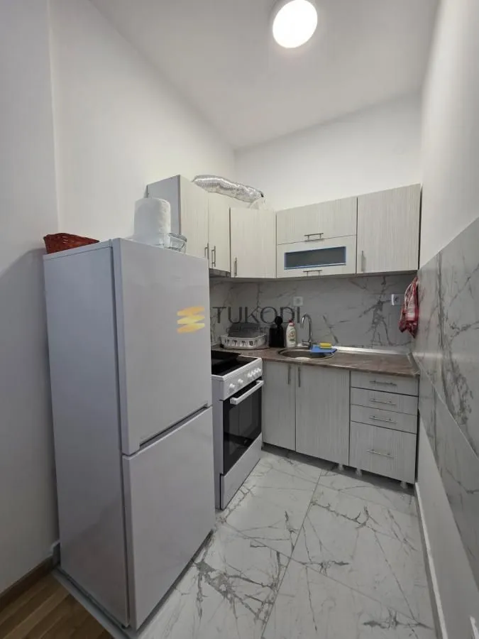 Izdavanje, jednosoban stan, 41m², Avijatičarsko naselje, Novi Sad Sve Podlokacije