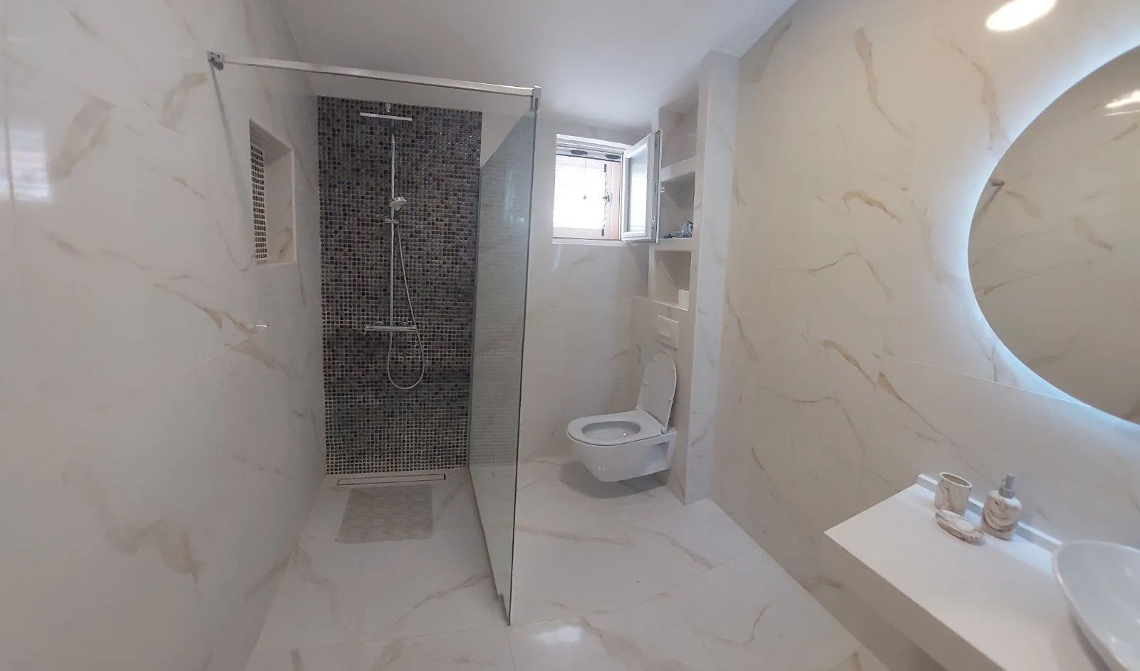 Rent, two bedroom apartment, 60m², Seljanovo, Tivat