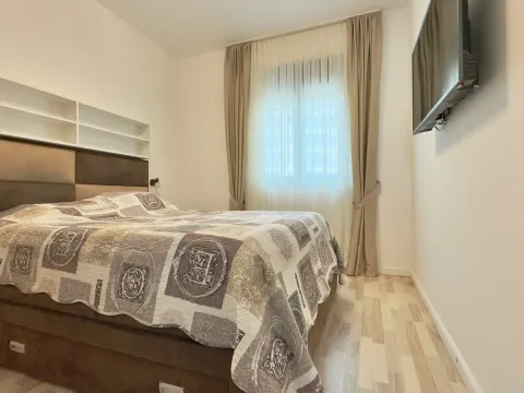 Rent, three bedroom apartment, 78m², Kava, Tivat - image 7