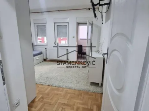 Izdavanje, dvosoban stan, 40m², Podbara, Novi Sad Sve Podlokacije - image 8