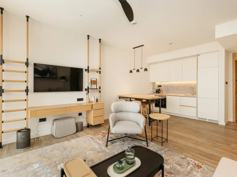 Sale, one bedroom apartment, 64m², Porto Montenegro, Tivat - image 3