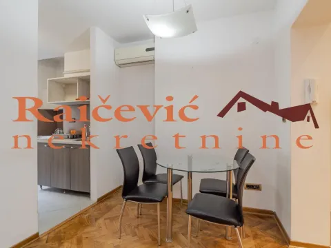 Sale, three bedroom apartment, 64m², Kalenić Pijaca, Vračar Sve Podlokacije - image 6