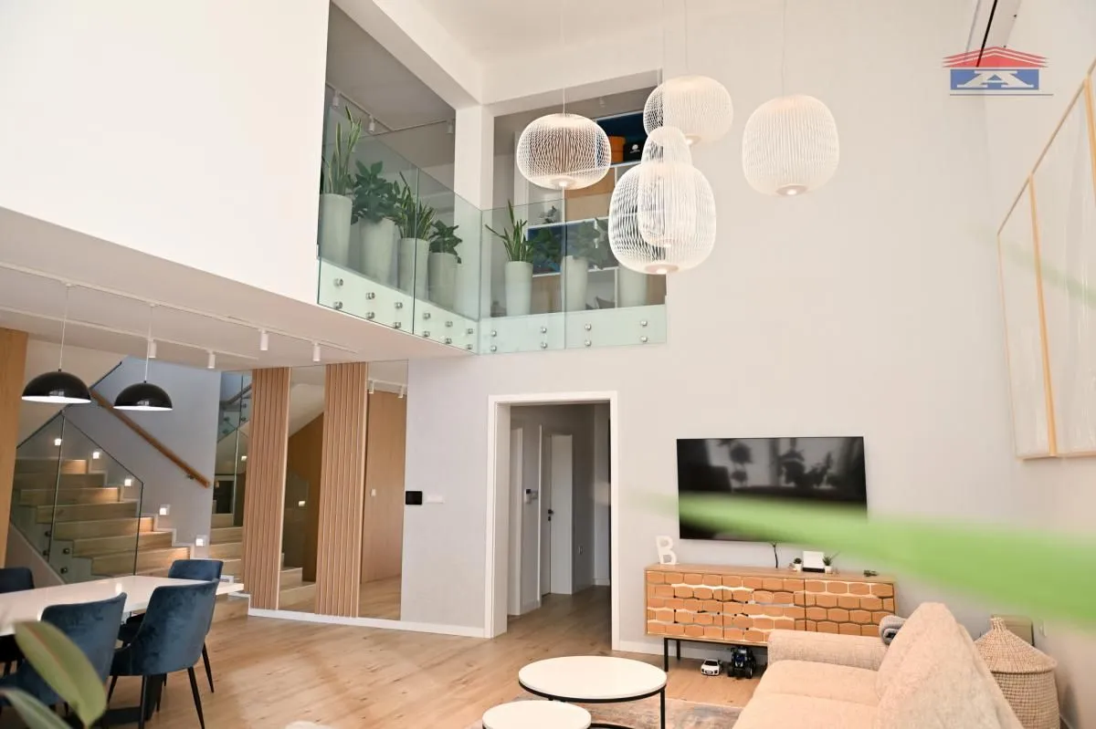 Sale, house, 360m², Petrovaradin, Novi Sad