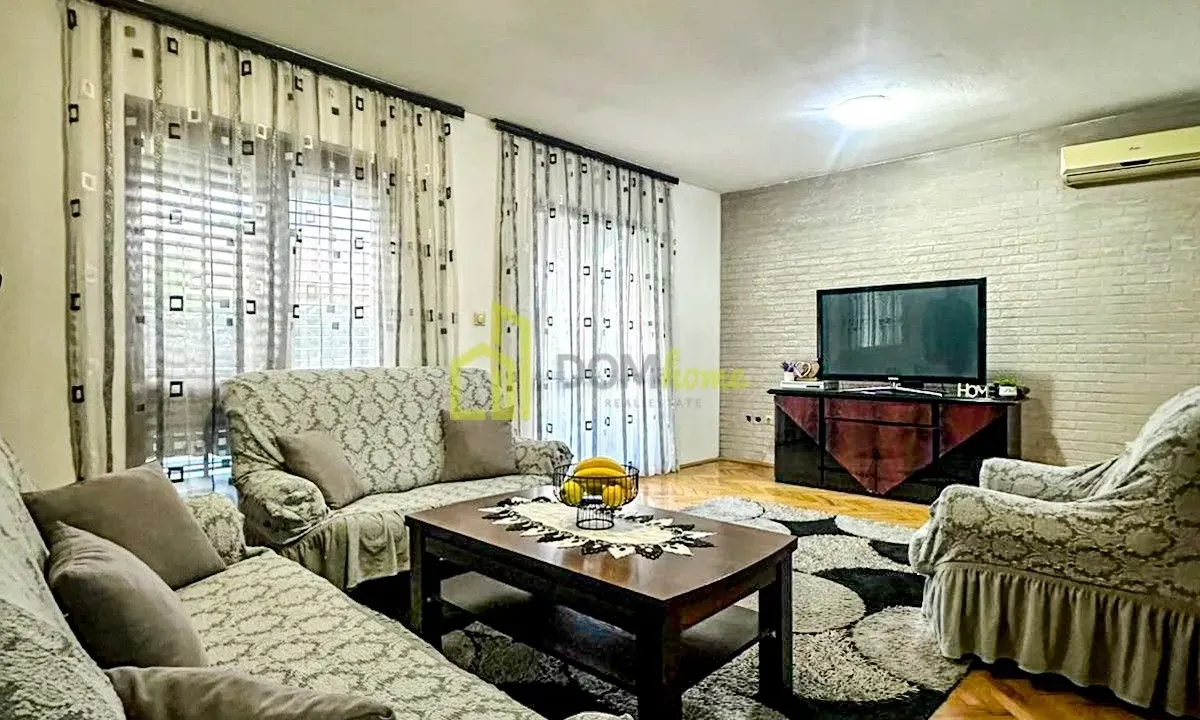 Rent, house, 160m², Gornja Gorica, Podgorica