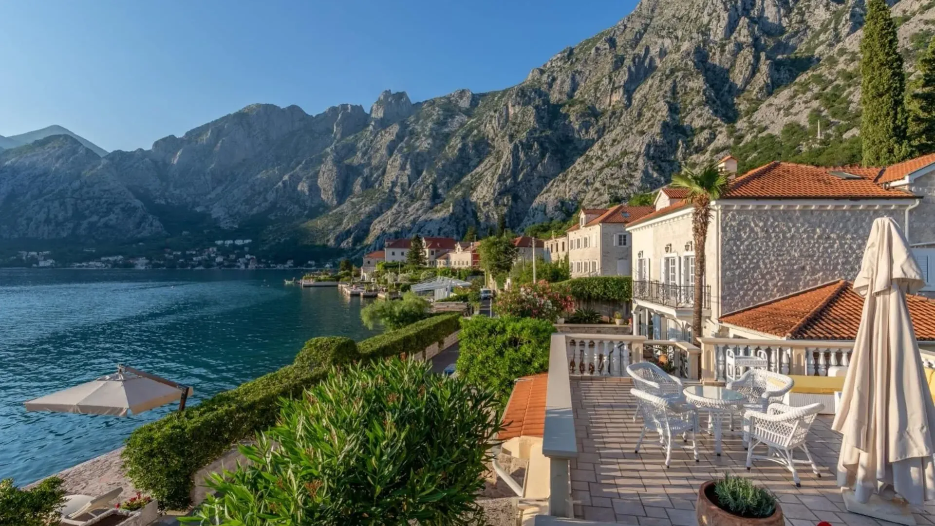Sale, house, 409m², Ljuta, Kotor