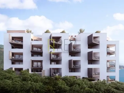 Sale, one bedroom apartment, 52m², Bečići, Budva - image 11