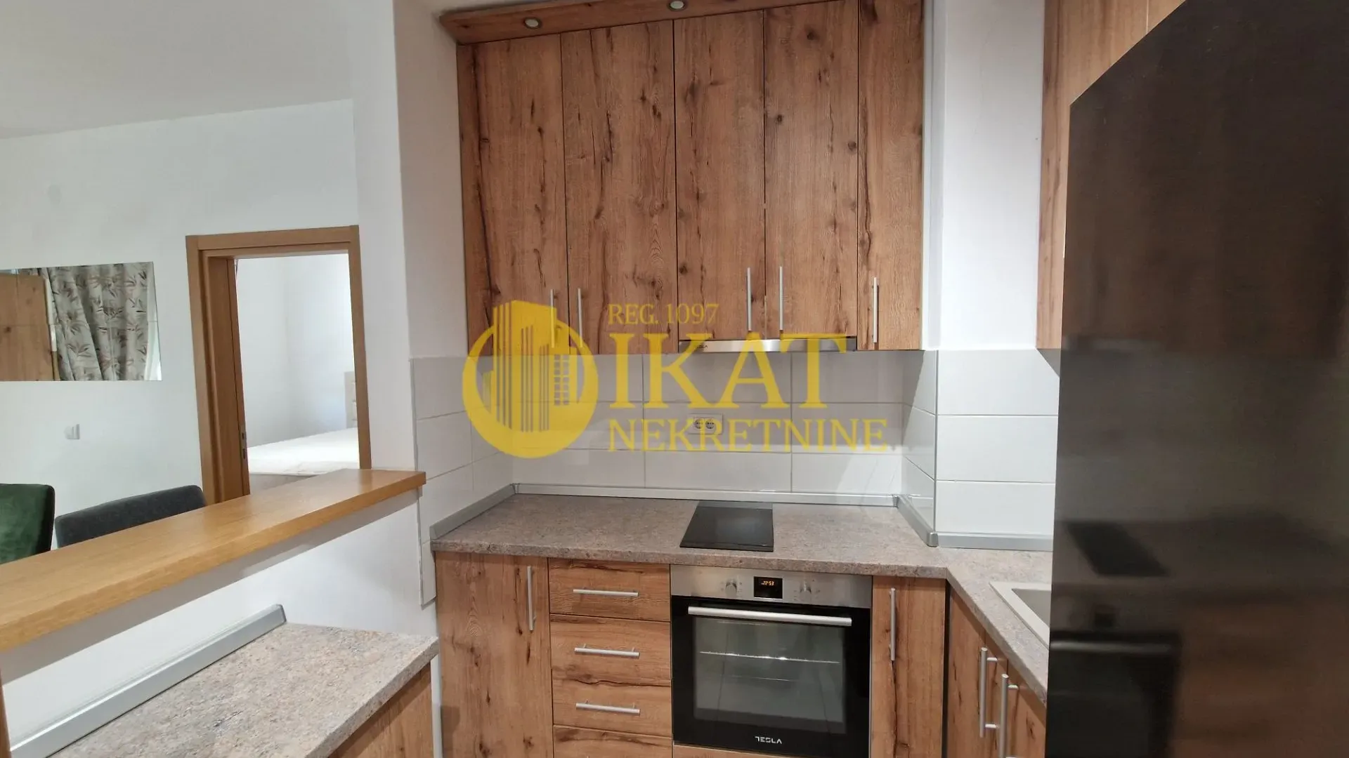Izdavanje, dvosoban stan, 48m², Zemun Gornji Grad, Zemun Sve Podlokacije