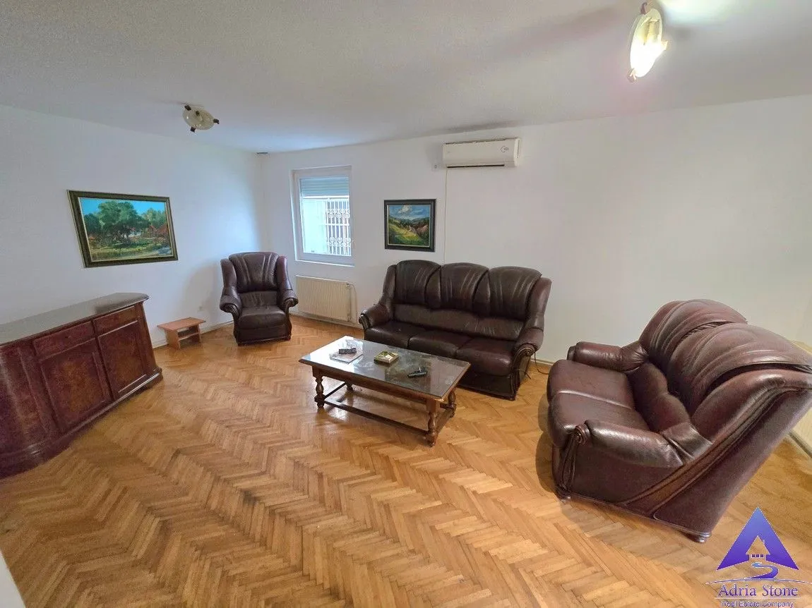 Prodaja, trosoban stan, 91m², Velji Vinogradi, Budva