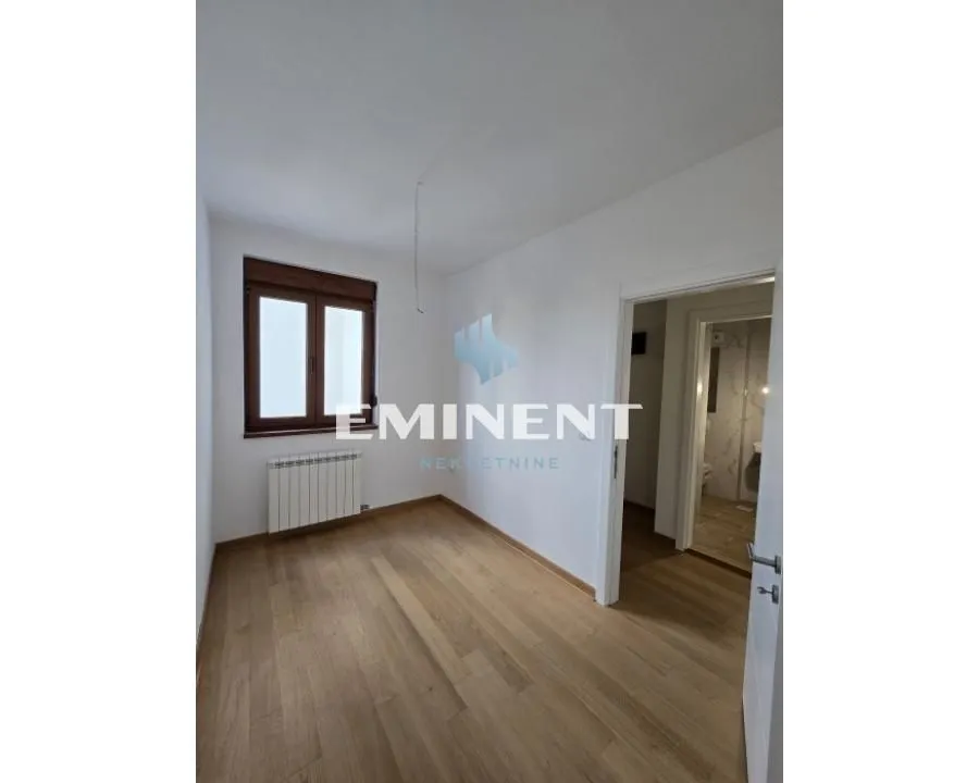 Rent, three bedroom apartment, 55m², Zemun Centar, Zemun Sve Podlokacije