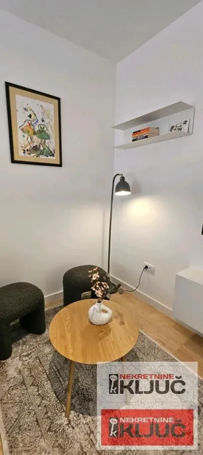 Izdavanje, jednosoban stan, 40m², Centar, Novi Sad
