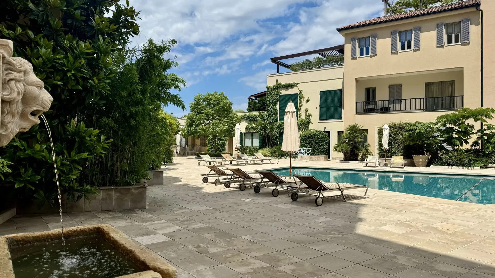 Rent, two bedroom apartment, 130m², Porto Montenegro, Tivat