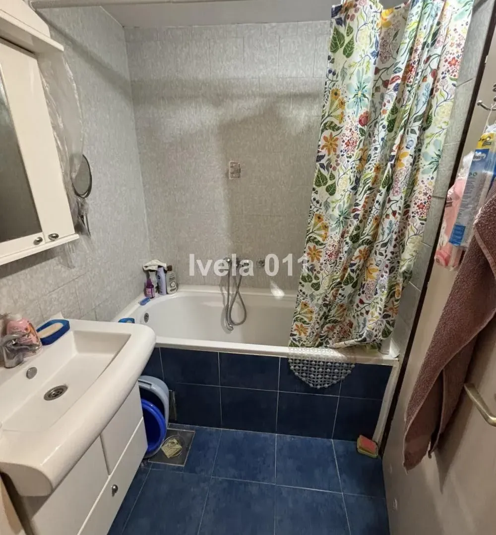 Prodaja, trosoban stan, 70m², Karaburma, Palilula Sve Podlokacije