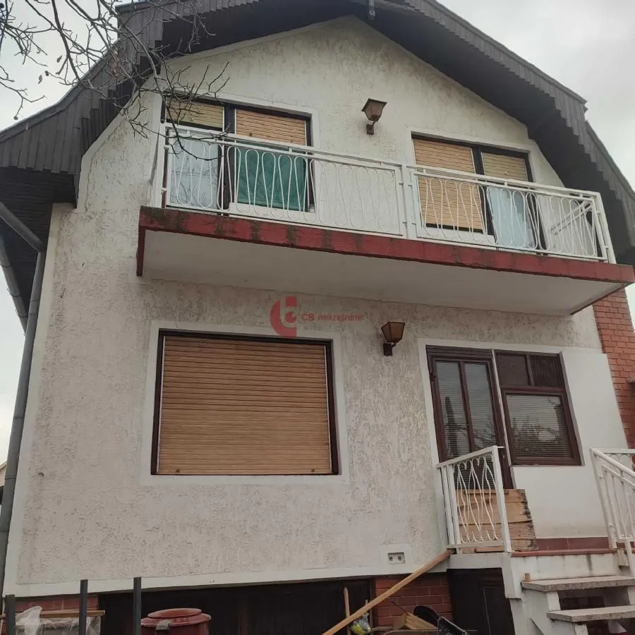 Prodaja, kuća, 202m², Mali Radanovac, Subotica