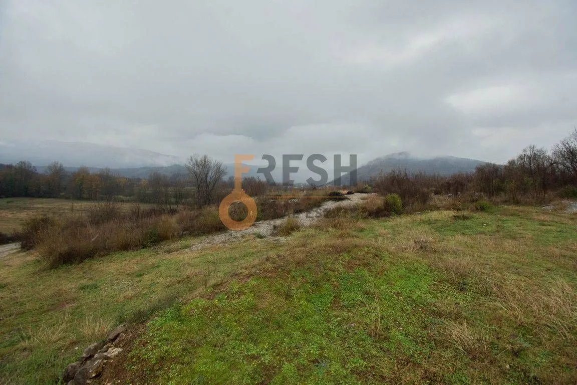 Prodaja, plac, 2500m², Danilovgrad, Crna Gora