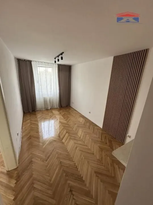 Prodaja, jednosoban stan, 35m², Bulevar Oslobodjenja, Novi Sad Sve Podlokacije