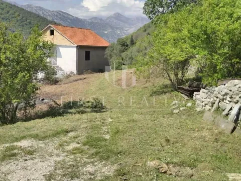 Prodaja, plac, 2100m², Tivat, Crna Gora - image 2