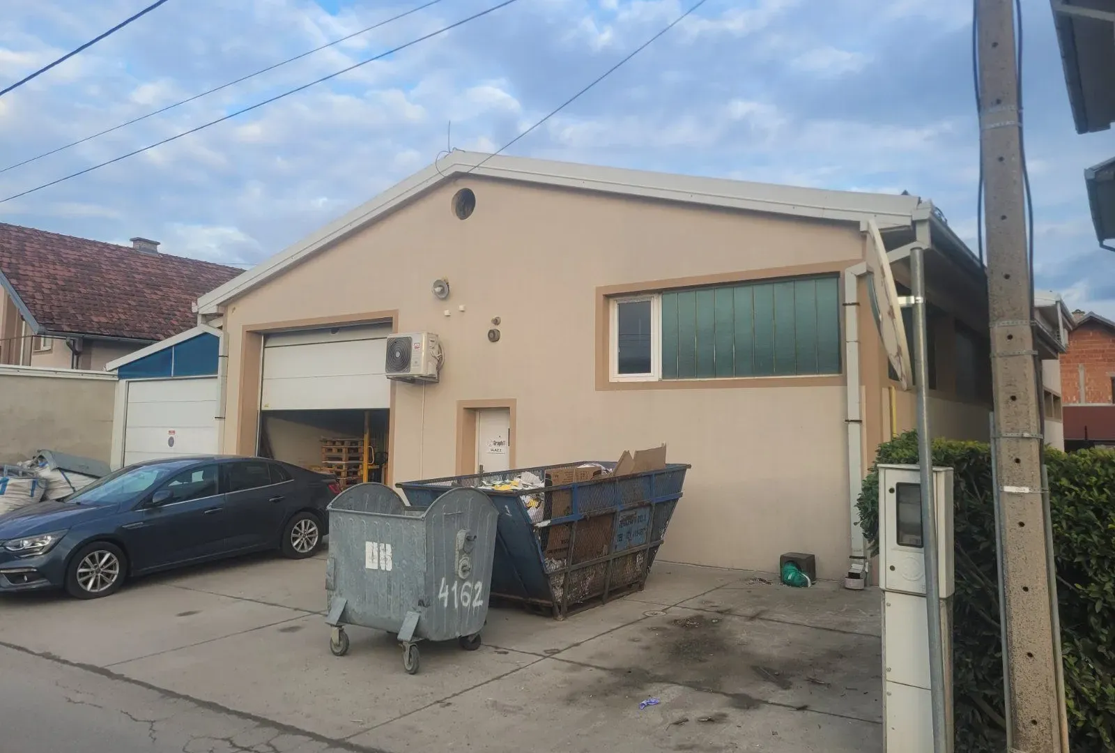 Rent, office space, 750m², Veternik, Novi Sad Sve Podlokacije