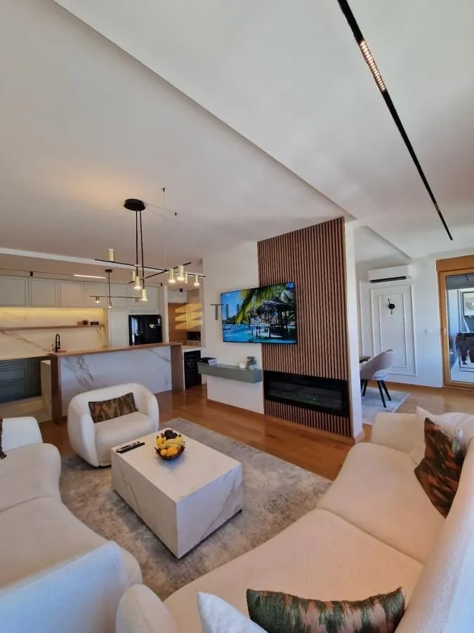 Prodaja, stan, 165m², Novi Beograd Blok 65, Novi Beograd Sve Podlokacije