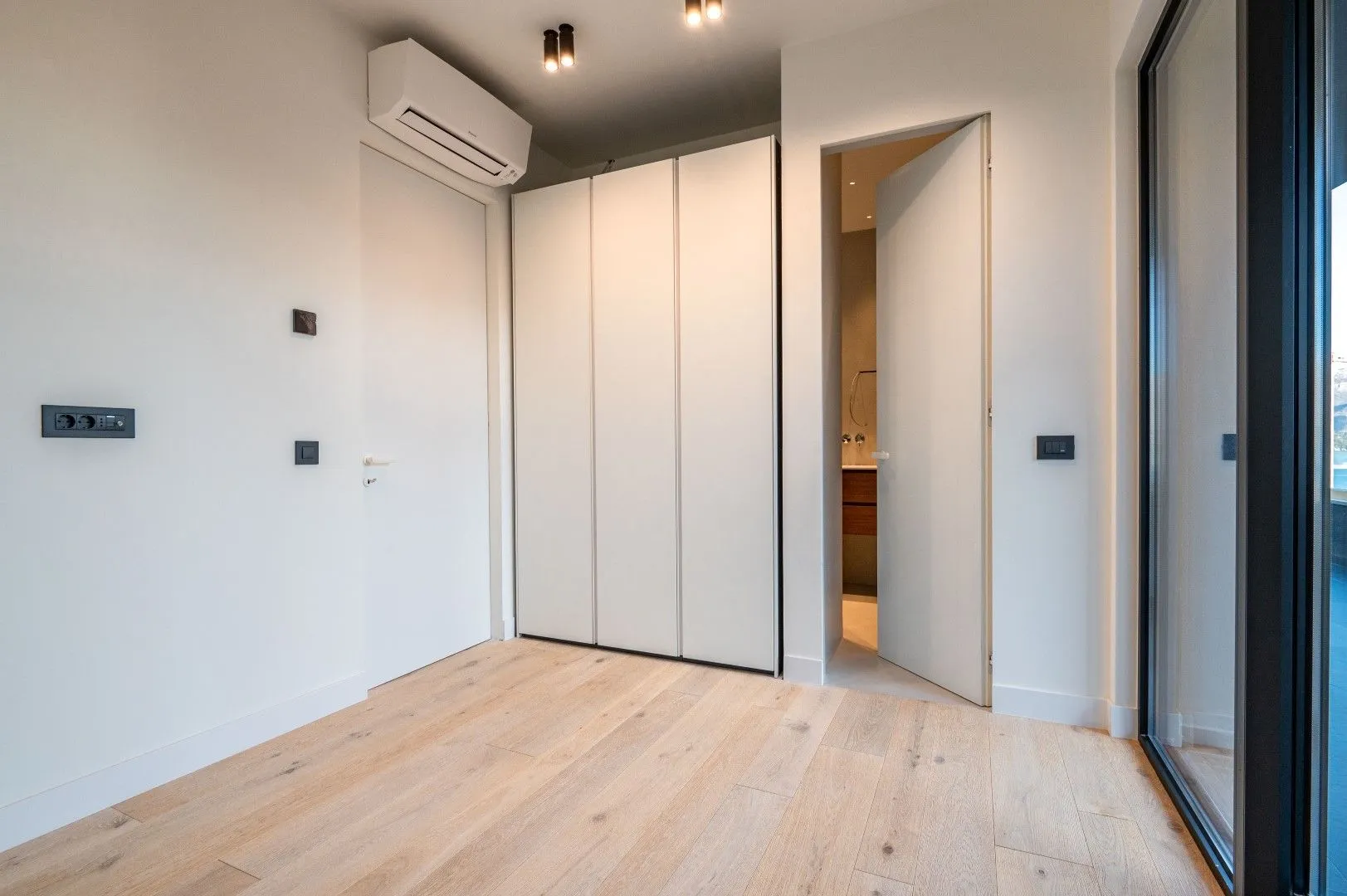 Prodaja, trosoban stan, 149m², Gospoština, Budva