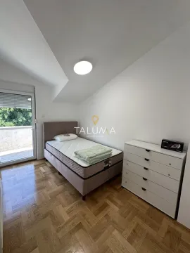 Rent, two bedroom apartment, 70m², Momišići, Podgorica - image 11