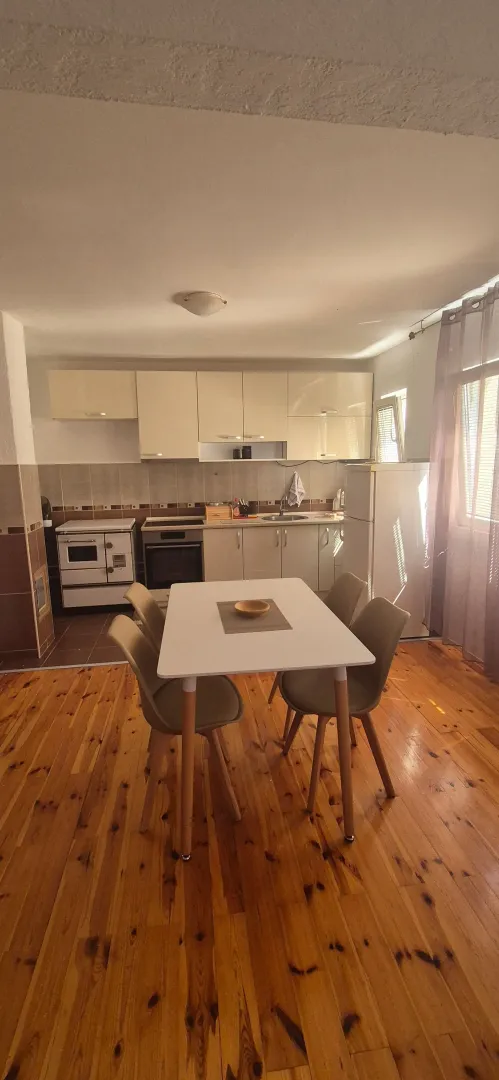 Rent, house, 74m², Centar, Kolašin