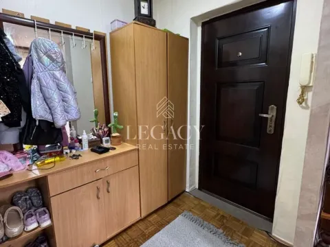Sale, three bedroom apartment, 71m², Brace Jerković, Voždovac Sve Podlokacije - image 11