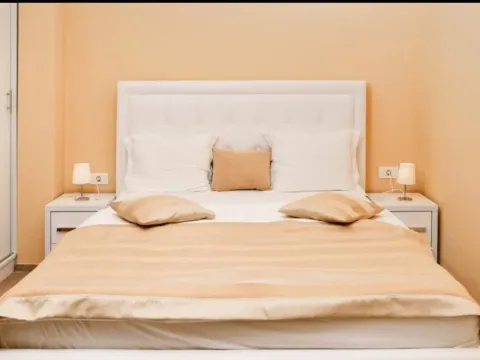 Sale, house, 107m², Tivat, Crna Gora - image 14