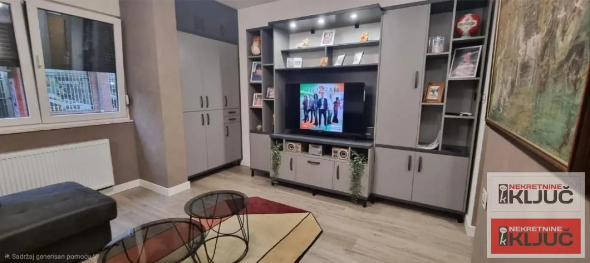 Izdavanje, garsonjera, 28m², Bulevar Oslobodjenja, Novi Sad Sve Podlokacije