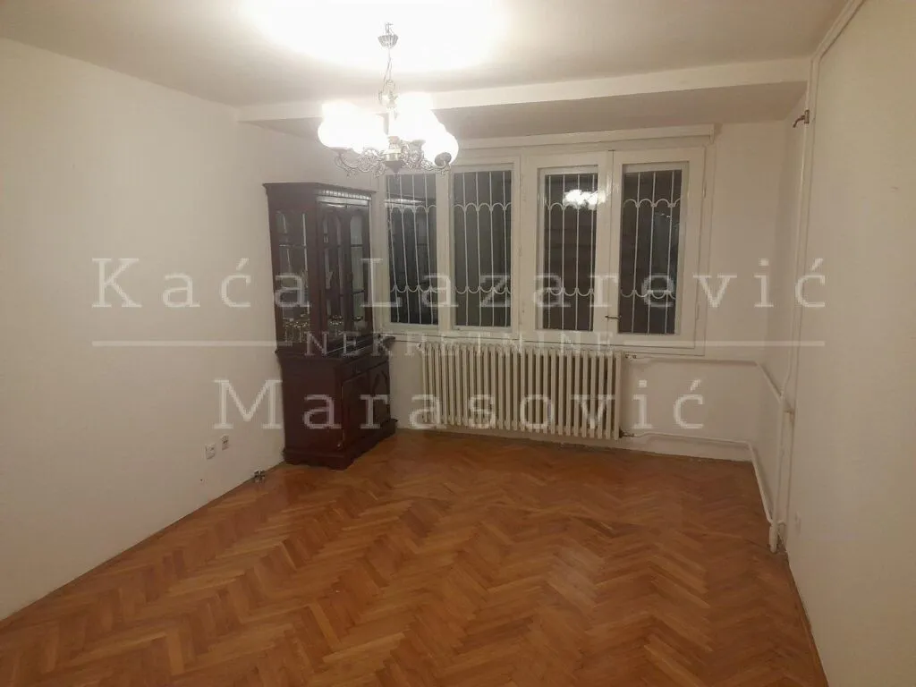 Rent, two bedroom apartment, 55m², Stari Grad, Beograd