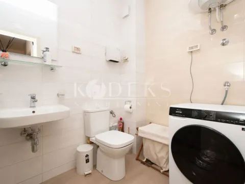 Izdavanje, dvosoban stan, 53m², Zabjelo, Podgorica - image 9