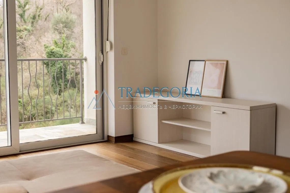 Prodaja, dvosoban stan, 60m², Pržno, Budva