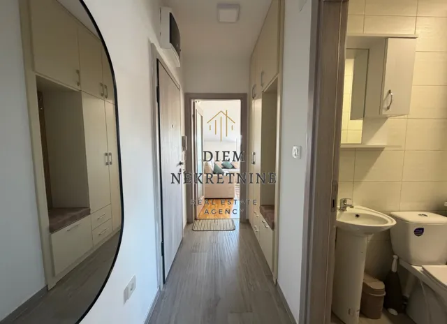 Rent, one bedroom apartment, 37m², Gornja Gorica, Podgorica