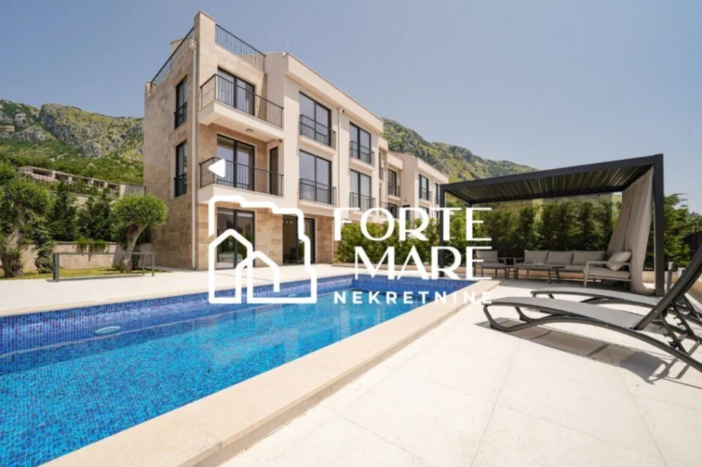 Sale, house, 223m², Reževići, Budva