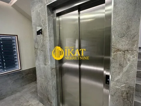 Stan in Cvetkova Pijaca