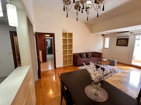 Sale, two bedroom apartment, 92m², City Kvart, Podgorica - image 3